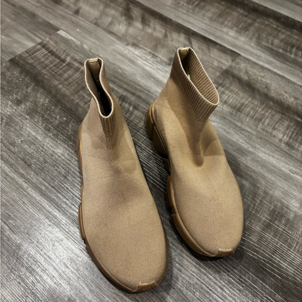 Steve Madden Tan Lace Up Boots